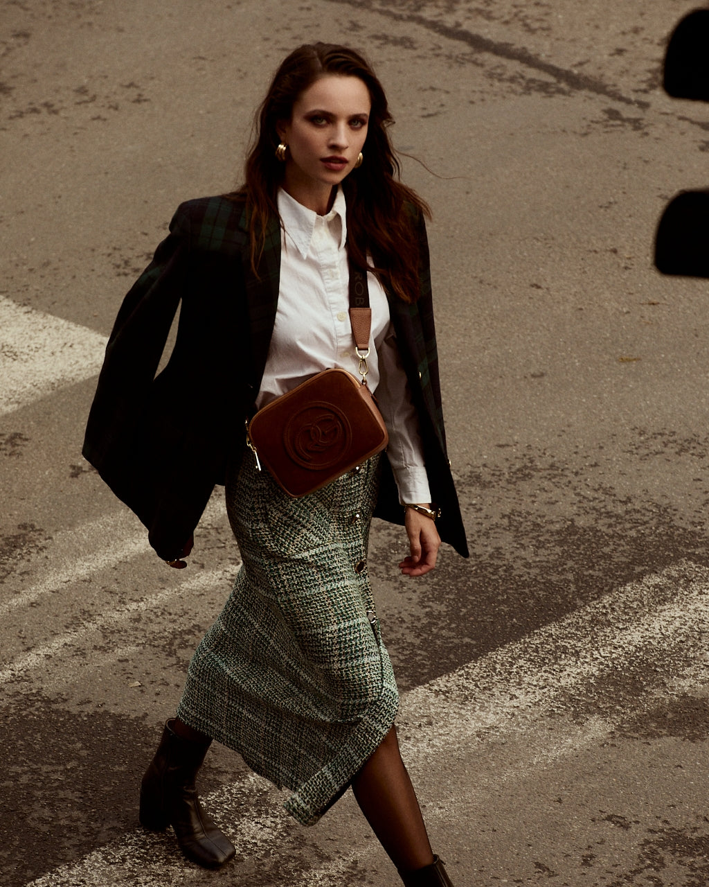 Grace woven elongated bag in braided calfskin