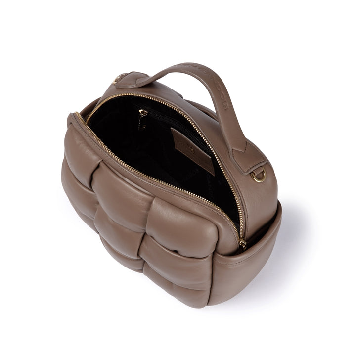 Greta Hatbox Nappa borsa in soffice pelle di agnello imbottita ed intrecciata a mano