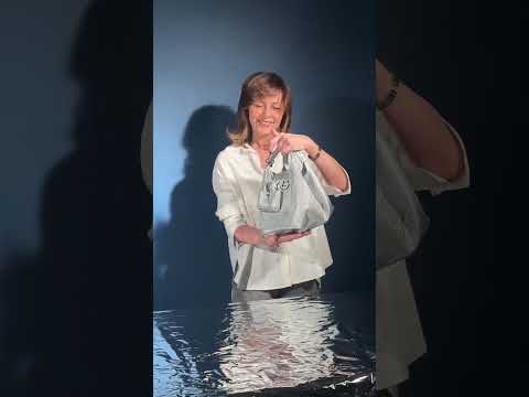 Joy Alina 5 in 1 borsa in pelle trasformabile con tracolla staccabile e charms porta AirPods