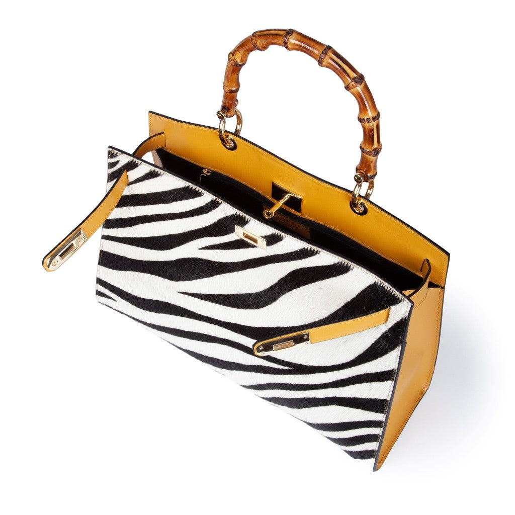 Lola Pony Large