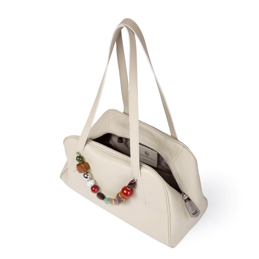 Alina Boule Bowling in pelle martellata con manici gioiello