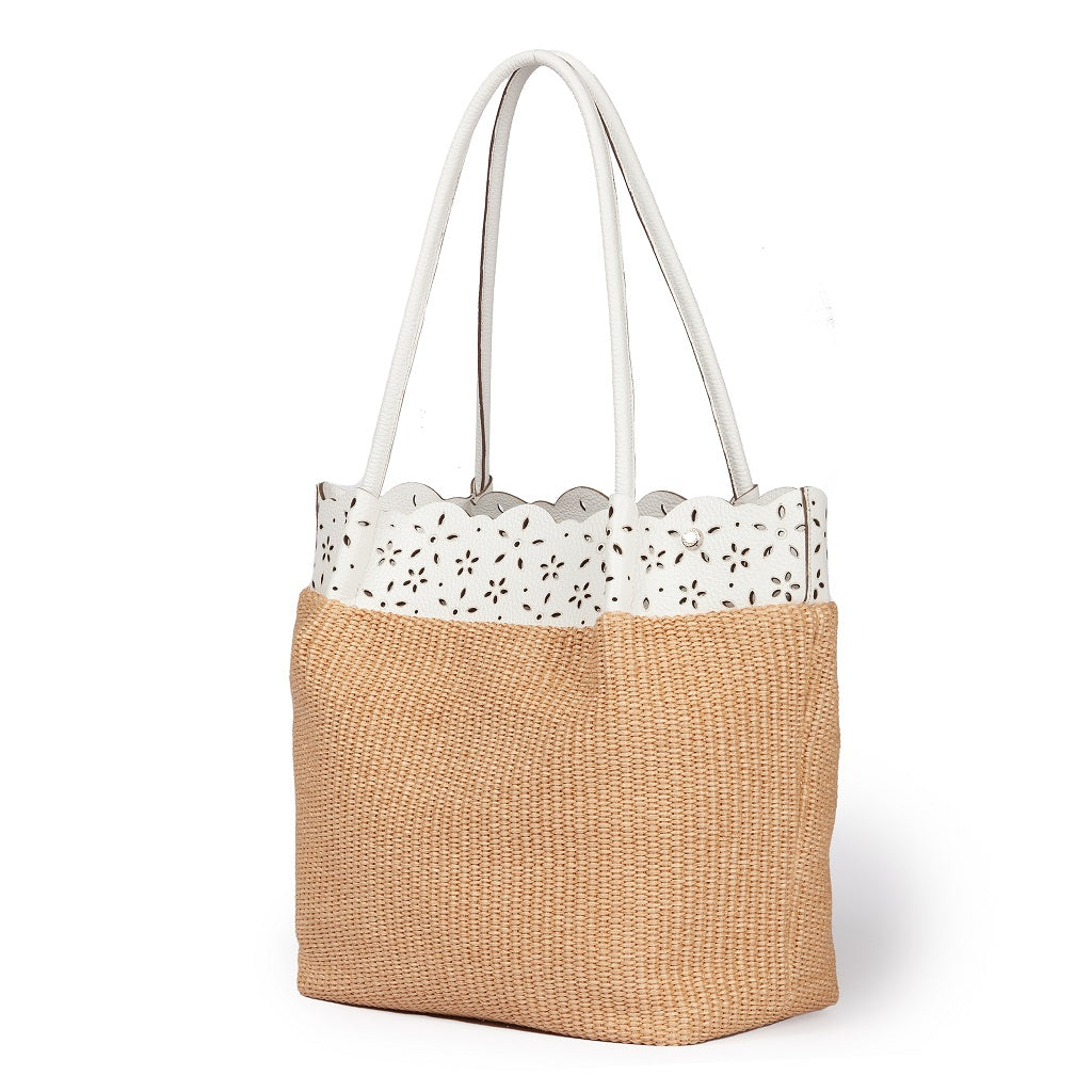Diletta Shopping - Tote  in rafia con balza in pelle laserata con tracolla staccabile