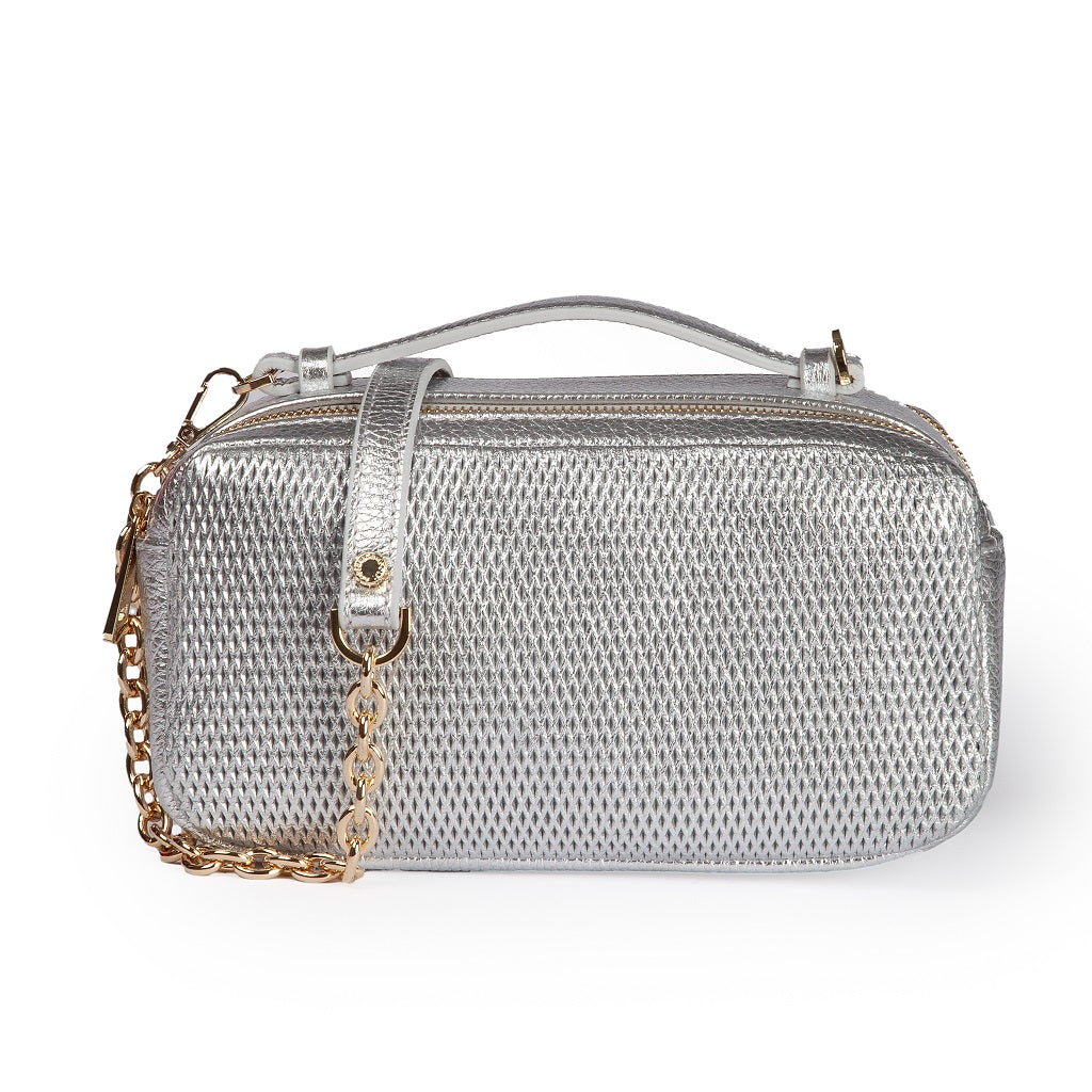 Brigida Woven camera leather bag with double compartment and gold chain shoulder strap with protective leather shoulder pad