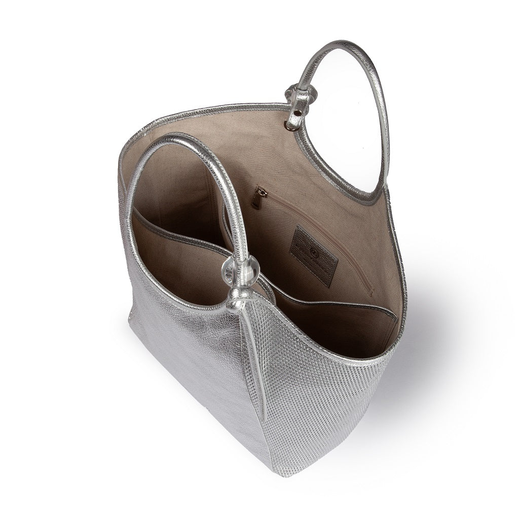 Giorgia handbag leather bag with detachable and adjustable logoed shoulder strap
