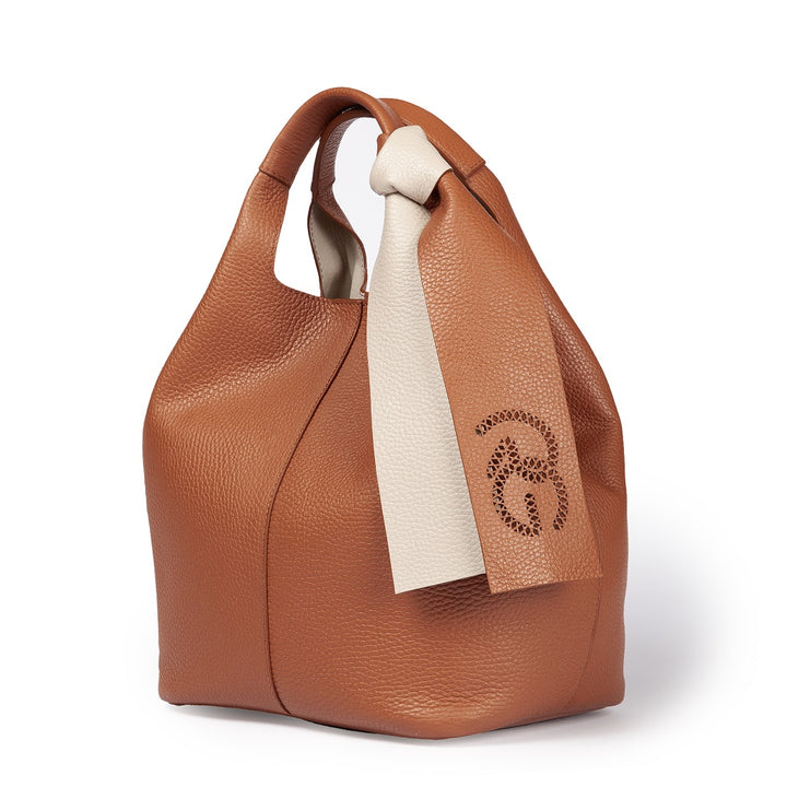 Maia handbag handbag in textured leather and detachable shoulder strap