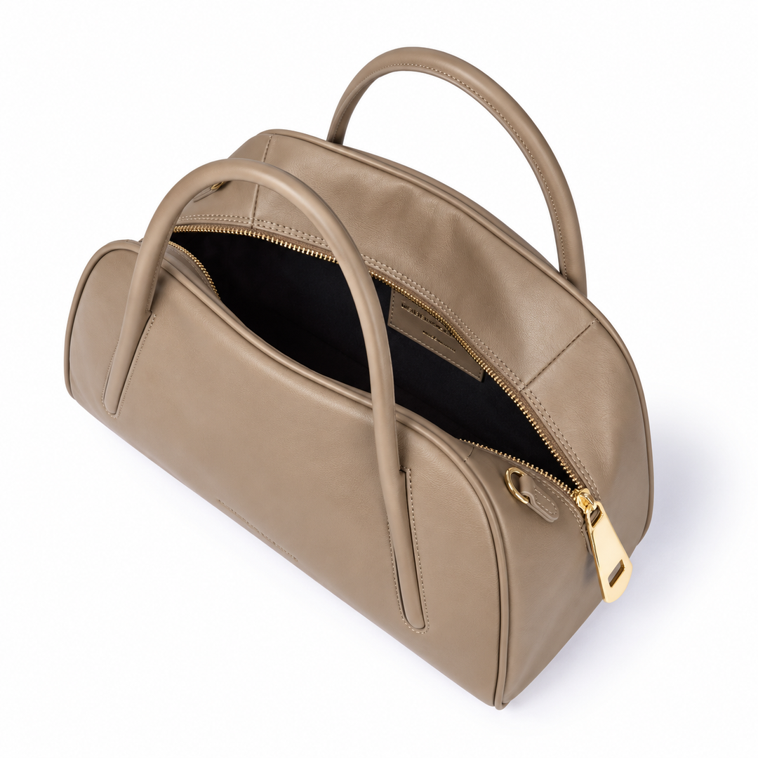 Celine Handbag – Borsa Bauletto in Vitello Liscio con Manici Incassati e Tracolla Staccabile