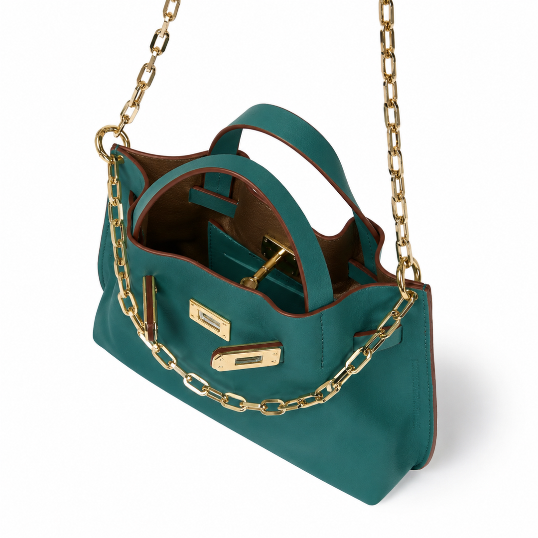 Sveva Mini – Smooth leather handbag with extendable shoulder strap