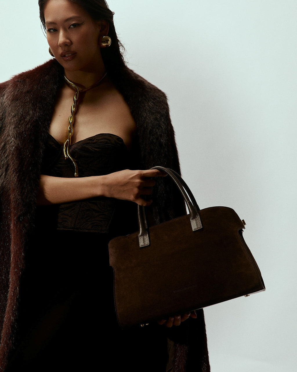 Elodie bowling medium leather handbag with detachable and adjustable shoulder strap