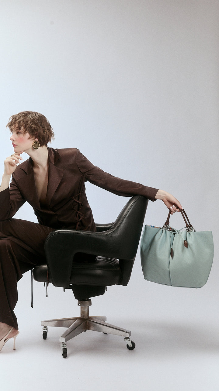 Margherita Large reversible leather handbag