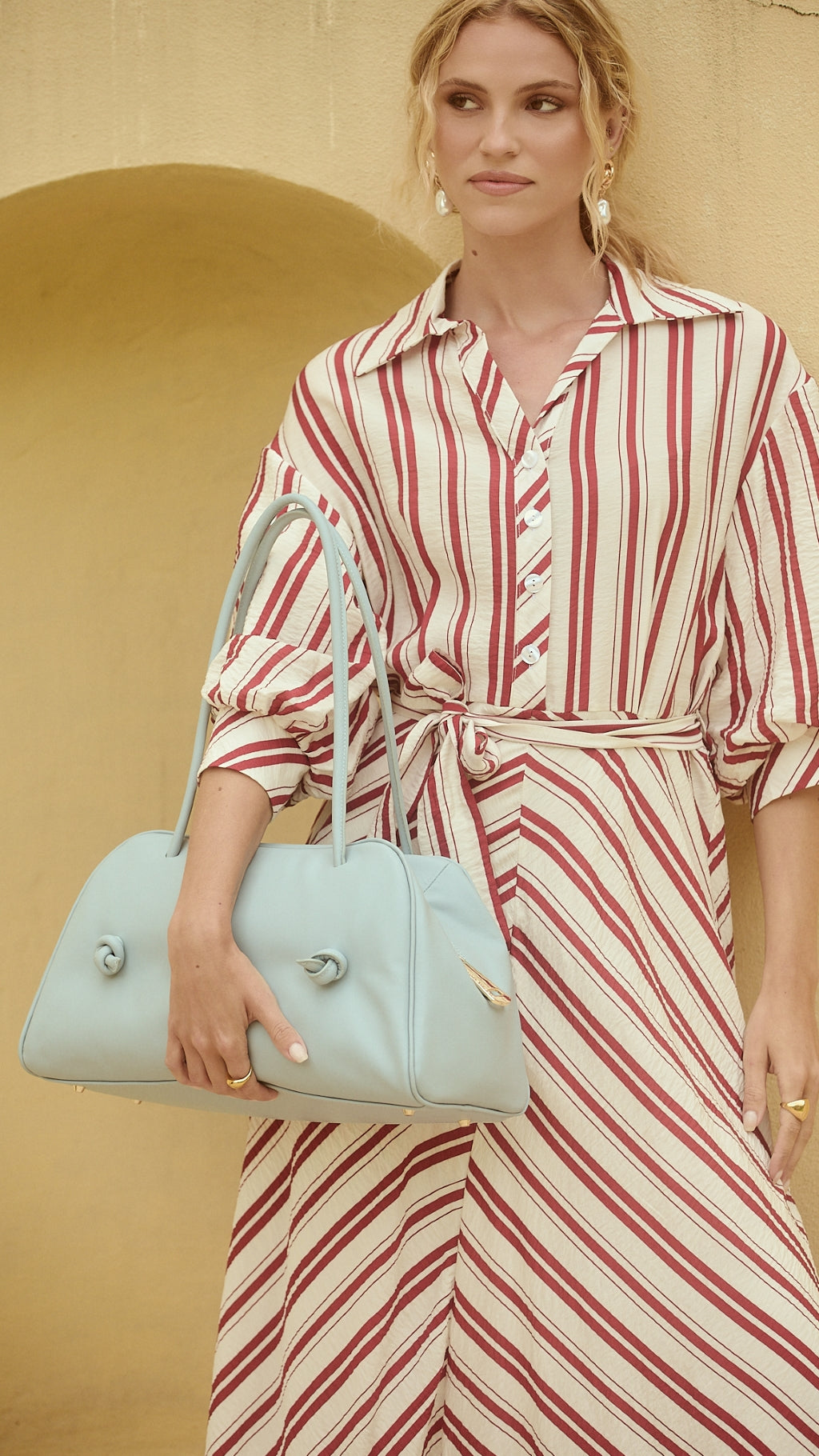 Alina Smooth Bowling – Smooth leather bag with adjustable handles