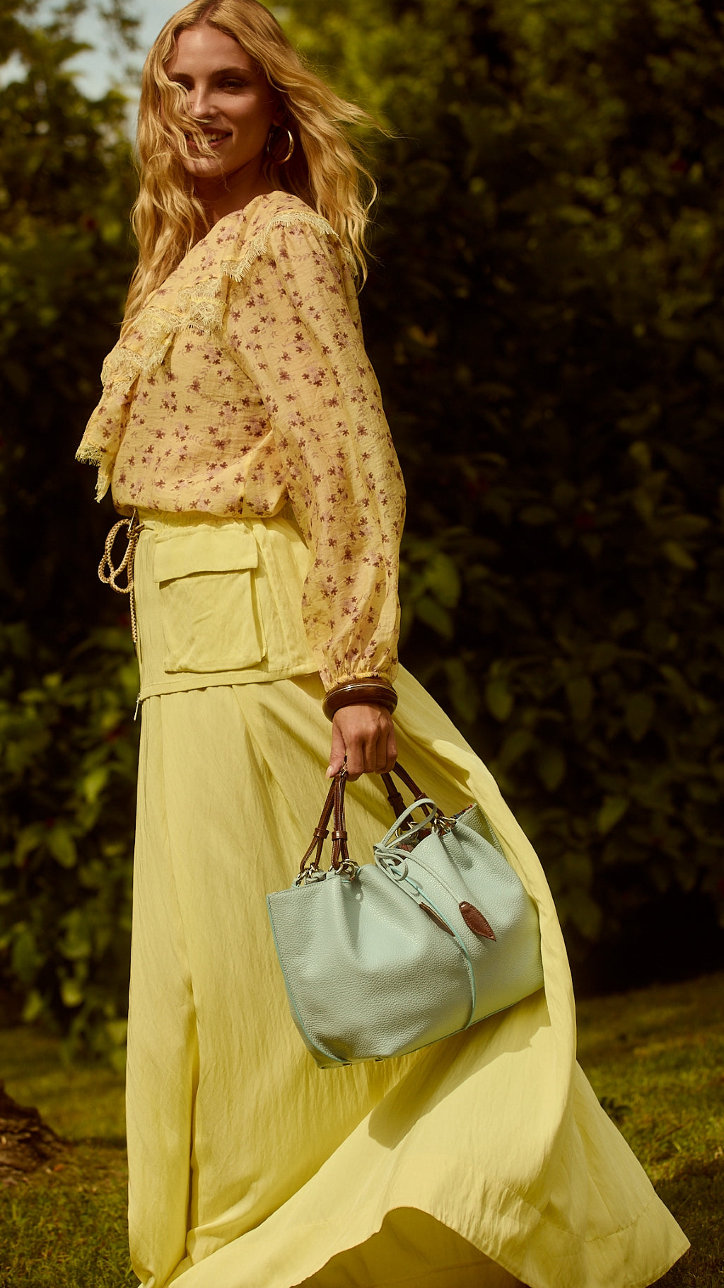 Margherita Medium reversible leather handbag