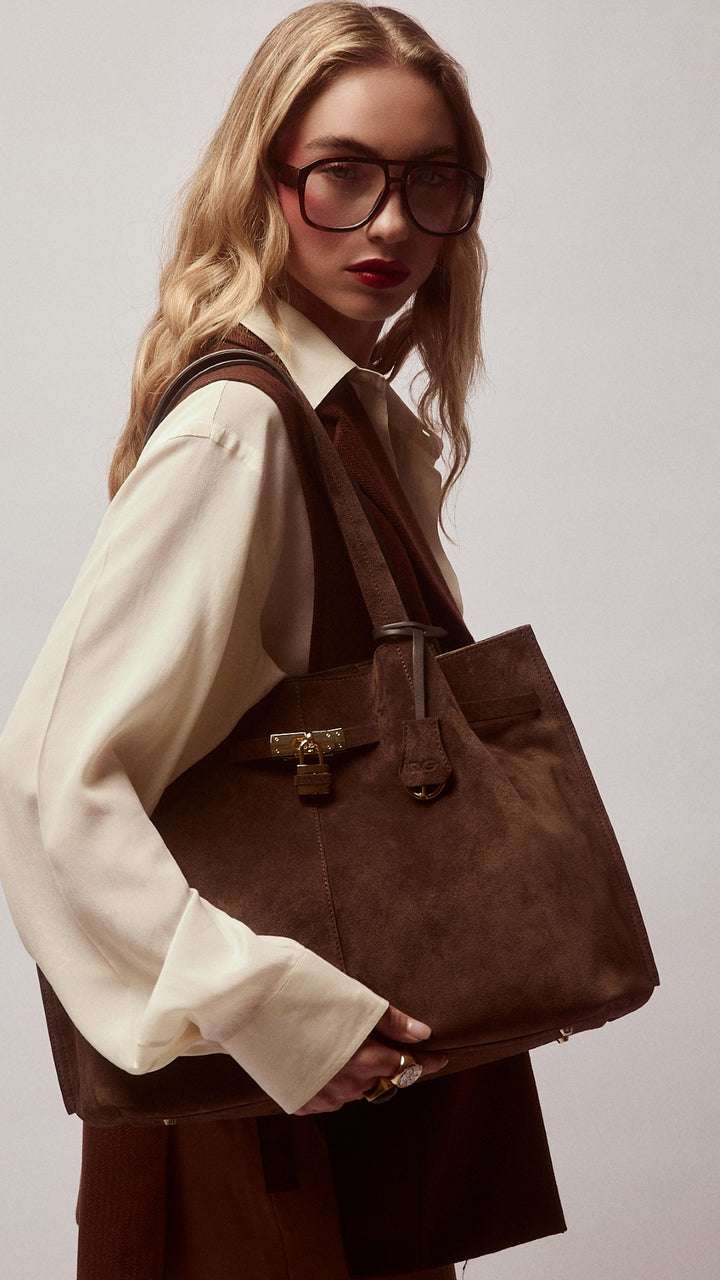 Sveva Suede Tote in pelle con interno organizzato e chiusura a girello decorativa