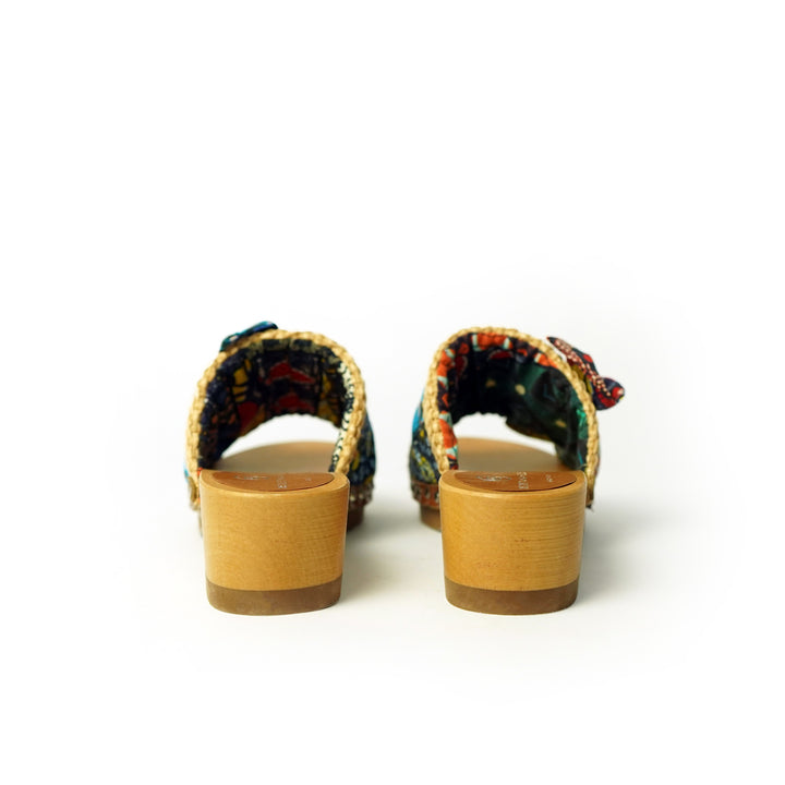 Lola Sabot sandali in legno con rafia e pelle di vitello con fiocco stampa african