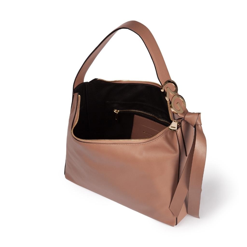 Dafne hobo in morbida pelle di vitello