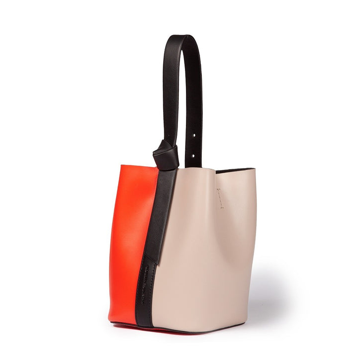 Cinzia Bucket small in pelle bicolor con tracolla staccabile