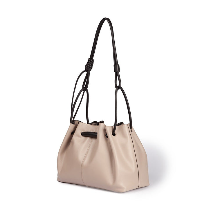 Gisella medium