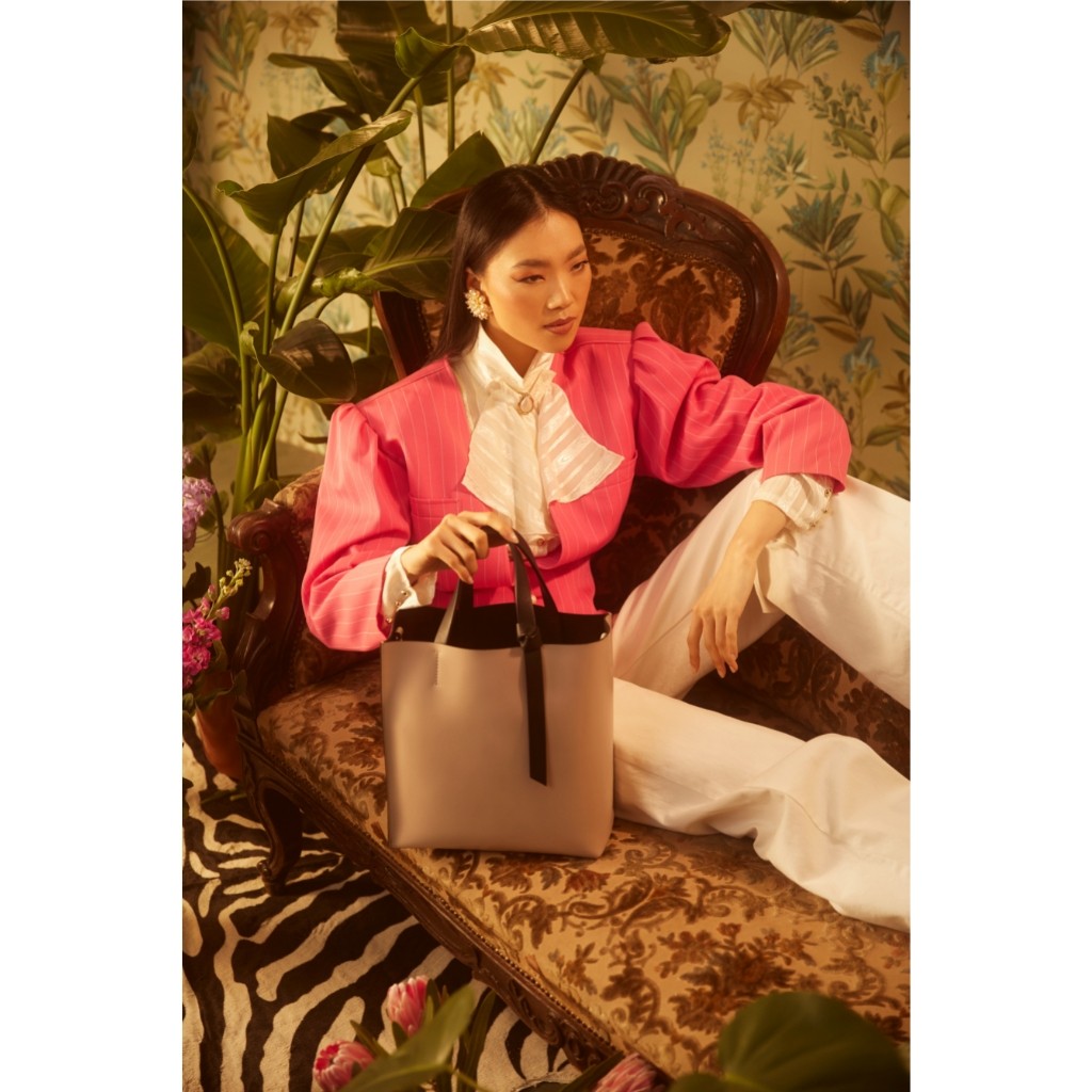 Cinzia Handbag in pelle bicolor e tracolla staccabile
